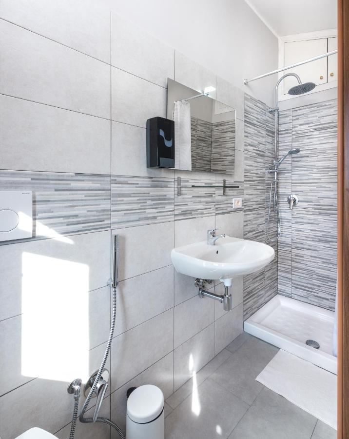 Travelershome Ciampino&Morena Guesthouse Rome Buitenkant foto
