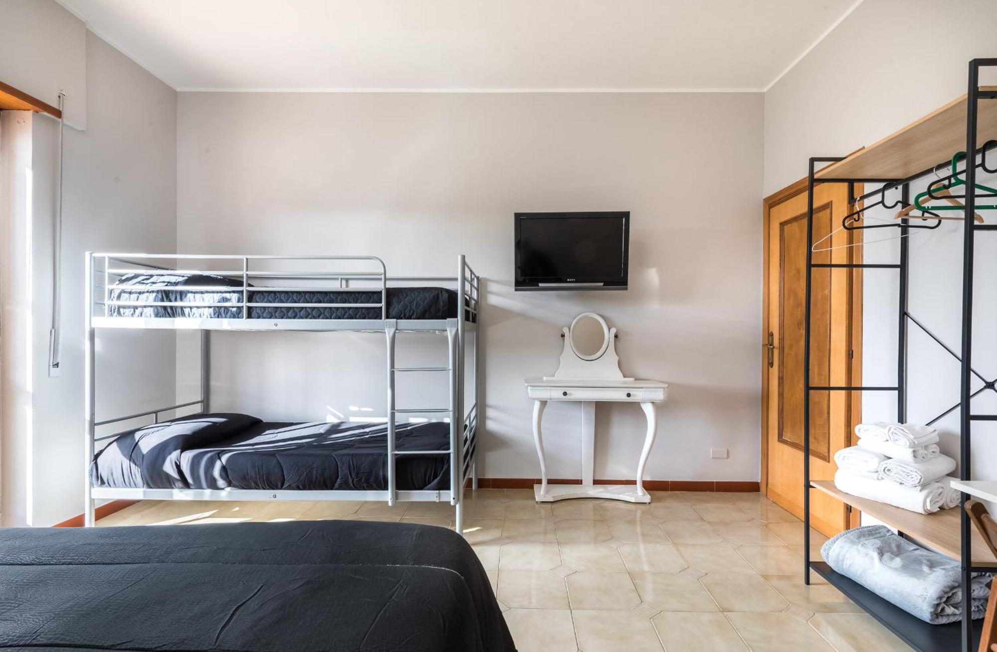 Travelershome Ciampino&Morena Guesthouse Rome Buitenkant foto